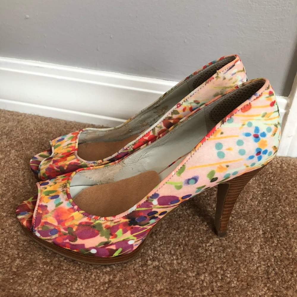 Nine West | Vibrant floral heels!